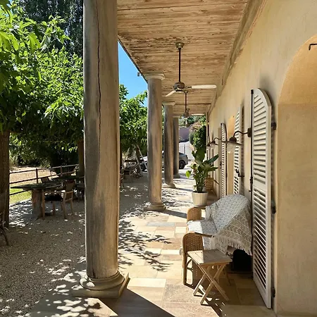Le Clos Des Sept Palmiers 滨海卡瓦莱尔
