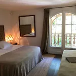 Le Clos Des Sept Palmiers