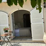 Le Clos Des Sept Palmiers 酒店 滨海卡瓦莱尔