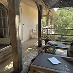 Le Clos Des Sept Palmiers 滨海卡瓦莱尔