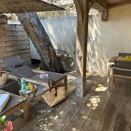 Le Clos Des Sept Palmiers ホテル 5*