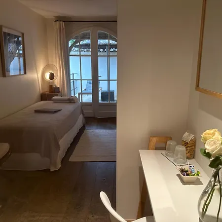 Le Clos Des Sept Palmiers 호텔 5*