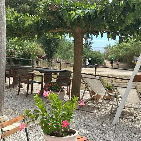 Le Clos Des Sept Palmiers Hotel