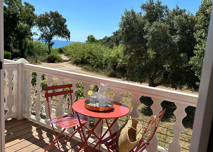 Hotel Le Clos Des Sept Palmiers 5*