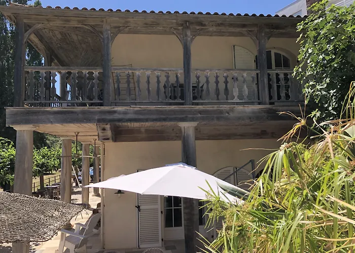 Le Clos Des Sept Palmiers Hotel